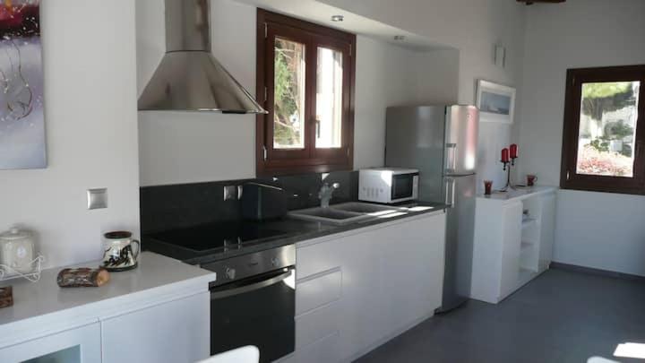 Magnolia Apartment Alónnisos Eksteriør bilde